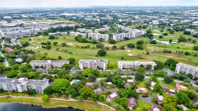 3091 N Course Dr 702, Pompano Beach, FL 33069