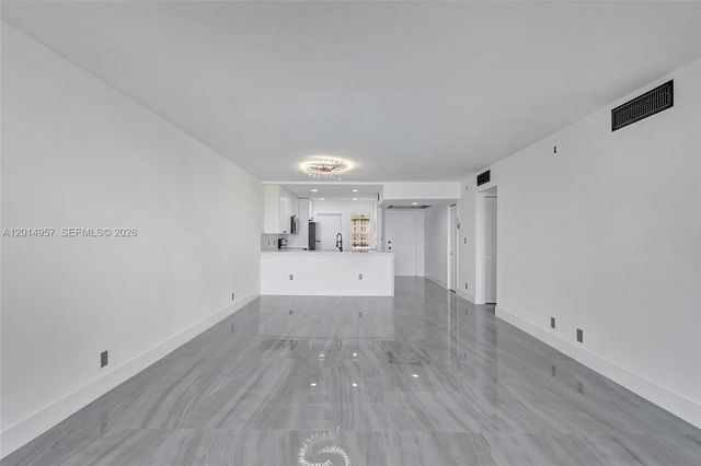 3091 N Course Dr 702, Pompano Beach, FL 33069