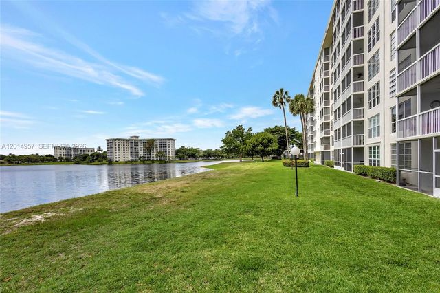 3091 N Course Dr 702, Pompano Beach, FL 33069