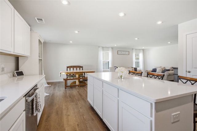 294 Utica Bend Court, Seneca, SC 29678