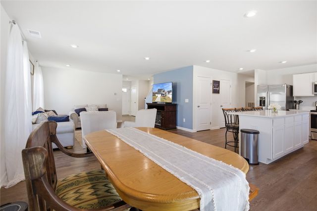 294 Utica Bend Court, Seneca, SC 29678