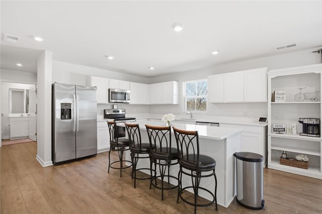 294 Utica Bend Court, Seneca, SC 29678