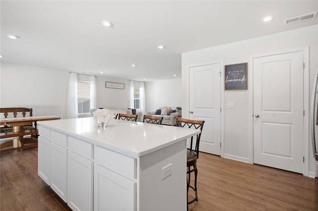 294 Utica Bend Court, Seneca, SC 29678