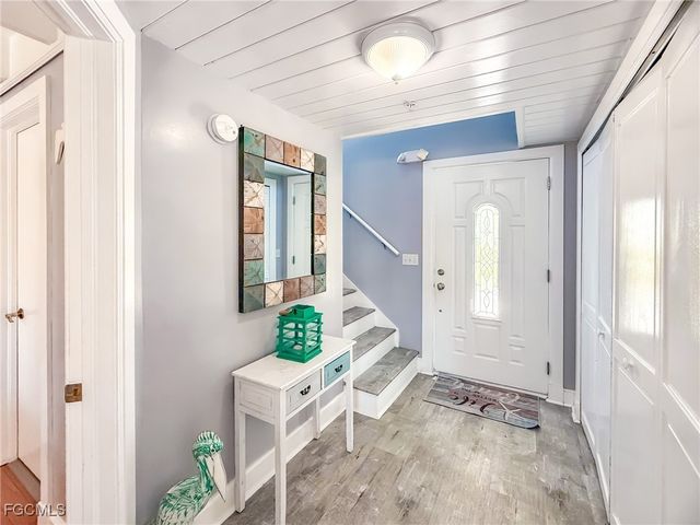 210 White Pelican DR, Upper Captiva, FL 33924