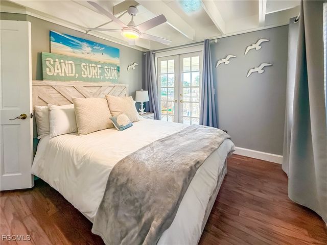 210 White Pelican DR, Upper Captiva, FL 33924