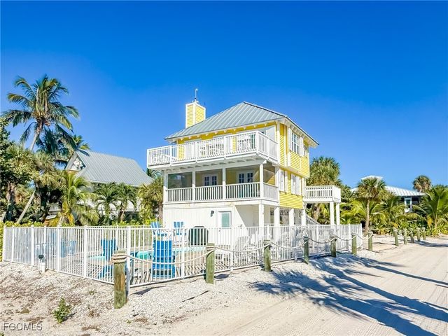210 White Pelican DR, Upper Captiva, FL 33924