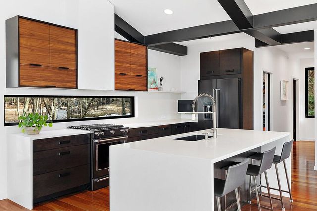 371 Dunegrass Circle Drive, Saugatuck, MI 49453