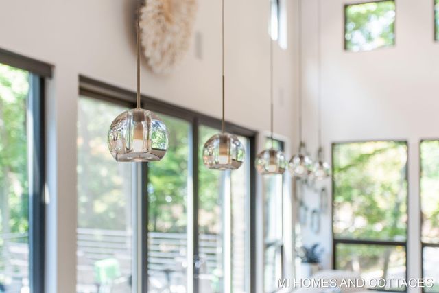 371 Dunegrass Circle Drive, Saugatuck, MI 49453