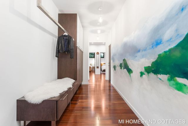 371 Dunegrass Circle Drive, Saugatuck, MI 49453