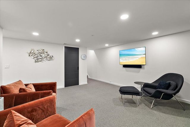 371 Dunegrass Circle Drive, Saugatuck, MI 49453