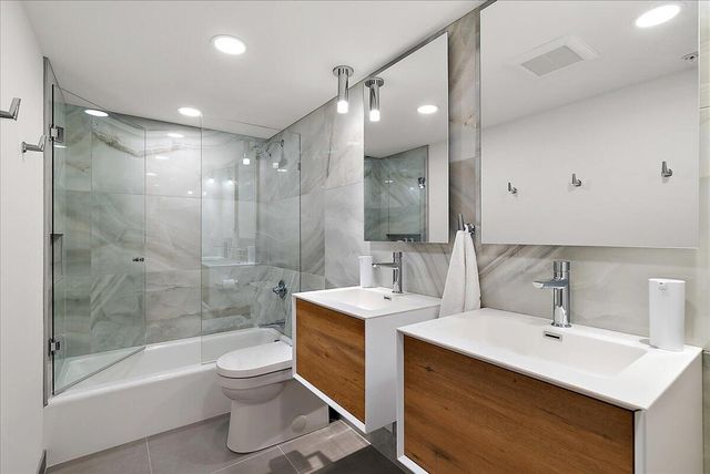 371 Dunegrass Circle Drive, Saugatuck, MI 49453