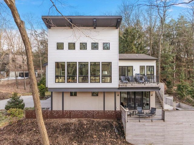 371 Dunegrass Circle Drive, Saugatuck, MI 49453