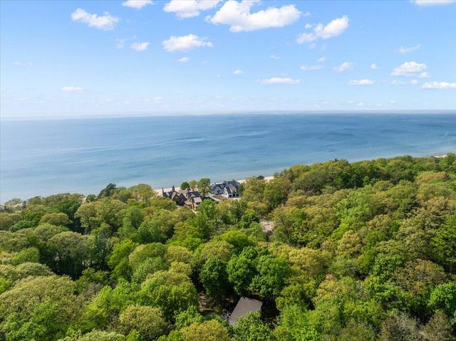 371 Dunegrass Circle Drive, Saugatuck, MI 49453