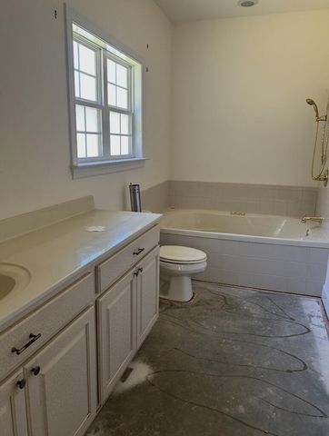 422 Longview Circle, Hiawassee, GA 30546