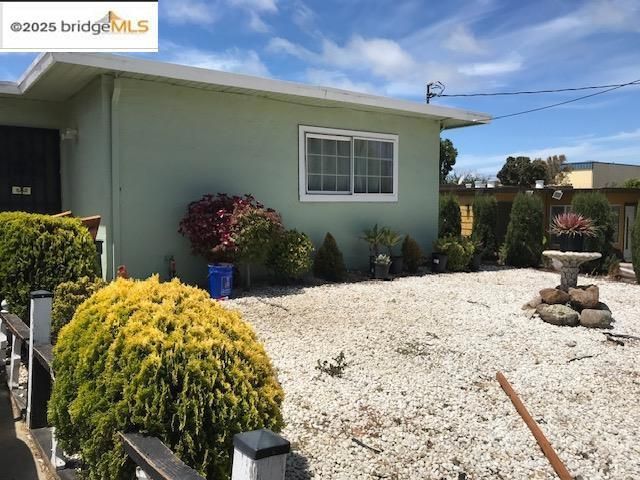 162 Christine Dr, San Pablo, CA 94806