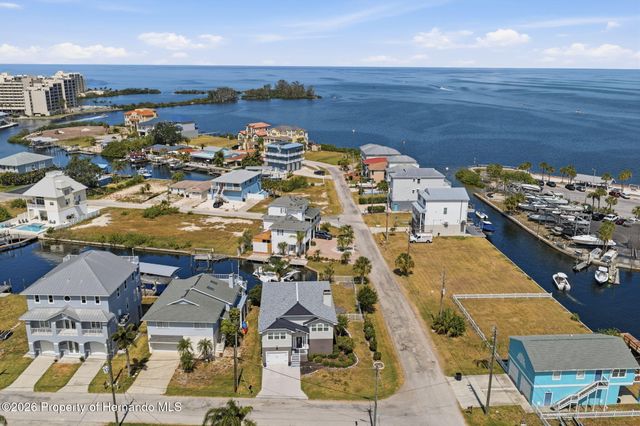 13943 Ethel Avenue, Hudson, FL 34667