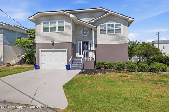 13943 Ethel Avenue, Hudson, FL 34667