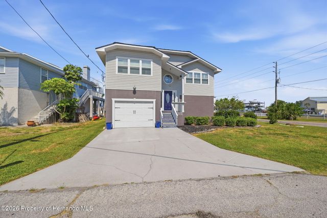 13943 Ethel Avenue, Hudson, FL 34667