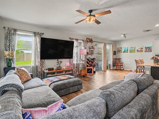 11609 FRINGETREE COURT, Riverview, FL 33579