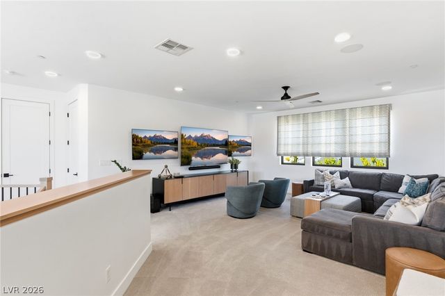 12653 Penfield Avenue, Las Vegas, NV 89138