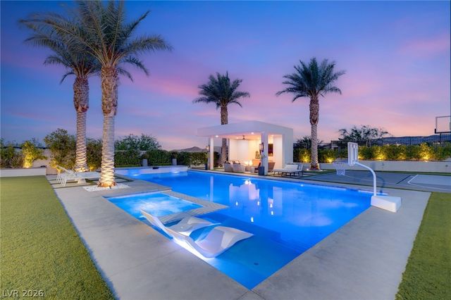 12653 Penfield Avenue, Las Vegas, NV 89138