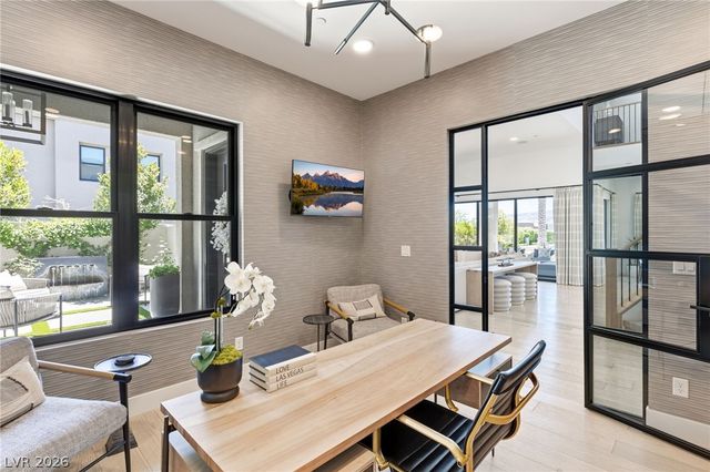 12653 Penfield Avenue, Las Vegas, NV 89138
