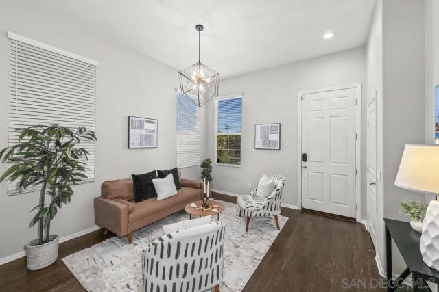 9521 Milden Street, La Mesa, CA 91942