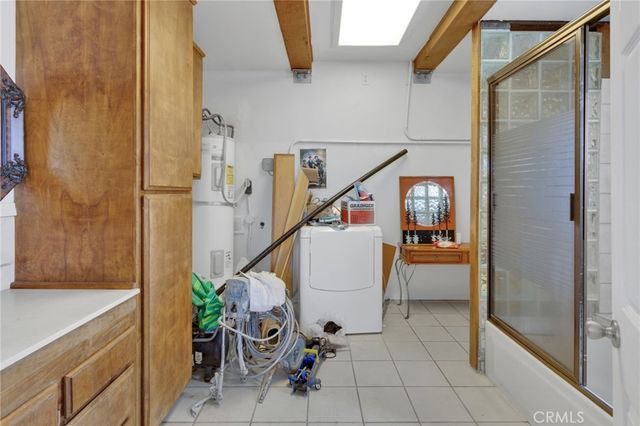 19765 Rox Road, Apple Valley, CA 92308