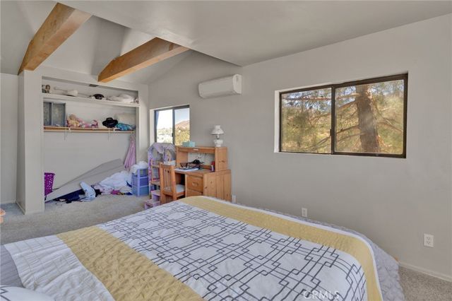 19765 Rox Road, Apple Valley, CA 92308