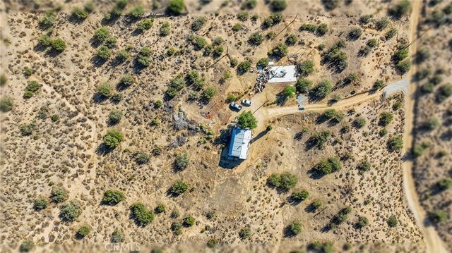 19765 Rox Road, Apple Valley, CA 92308