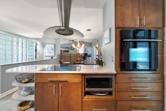 210 LIVE OAK LANE, Largo, FL 33770