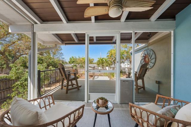 210 LIVE OAK LANE, Largo, FL 33770