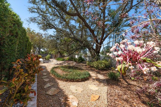 210 LIVE OAK LANE, Largo, FL 33770