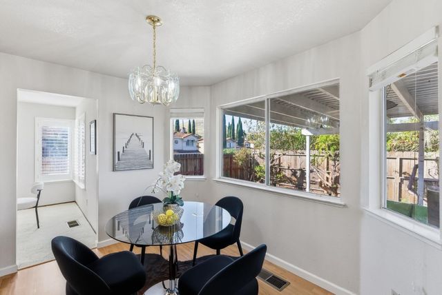 3 Live Oak Court, Pittsburg, CA 94565