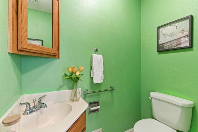 3 Live Oak Court, Pittsburg, CA 94565