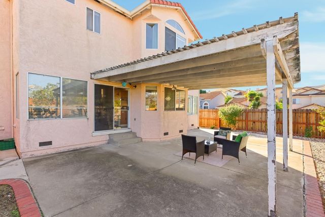 3 Live Oak Court, Pittsburg, CA 94565