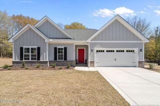 233 Telluride Court, Aberdeen, NC 28315