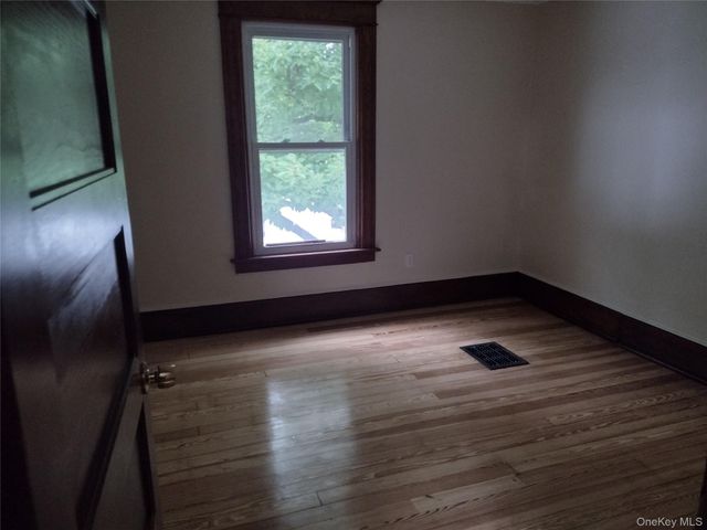 29 Kelsey Road, Poughkeepsie, NY 12601