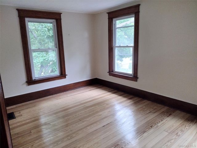 29 Kelsey Road, Poughkeepsie, NY 12601