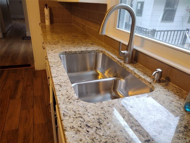 29 Kelsey Road, Poughkeepsie, NY 12601
