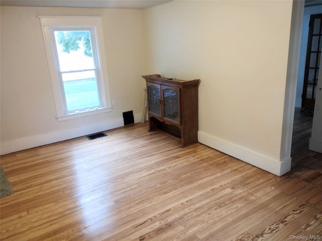 29 Kelsey Road, Poughkeepsie, NY 12601