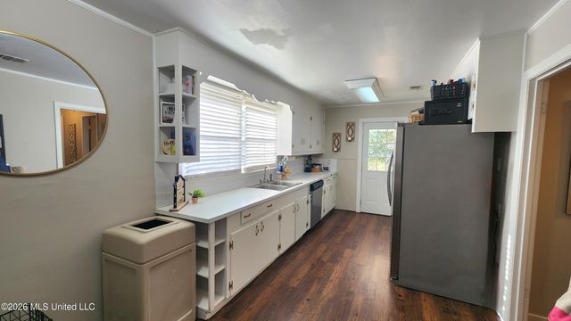 213 Holly Drive, Natchez, MS 39120