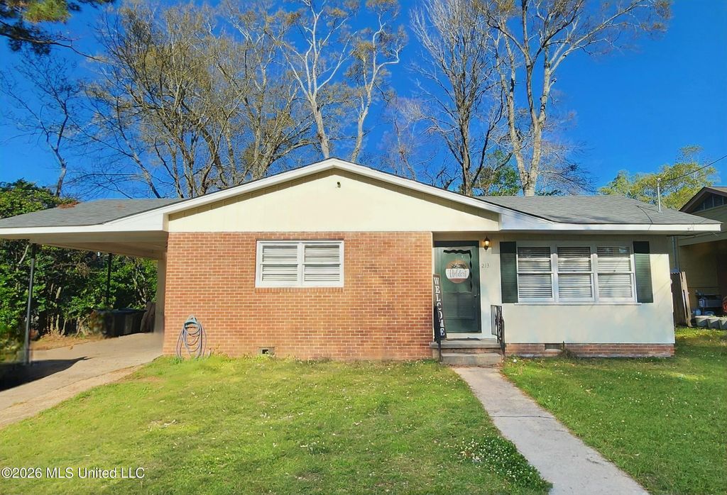 213 Holly Drive, Natchez, MS 39120