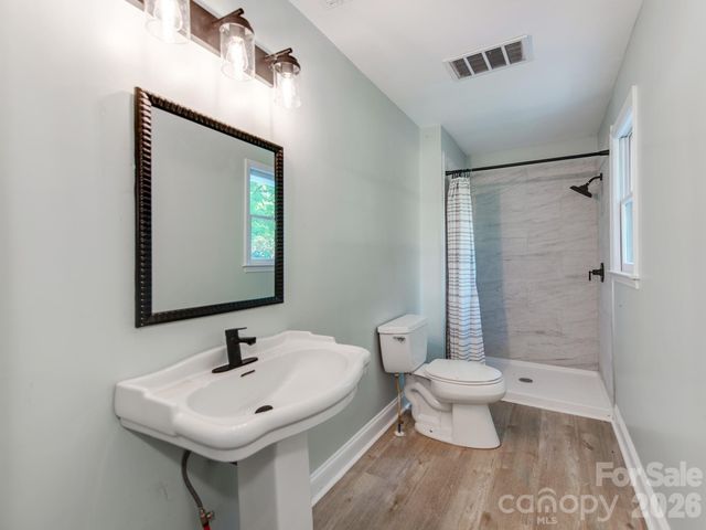 3072 Bethany Street 24-28, Claremont, NC 28610