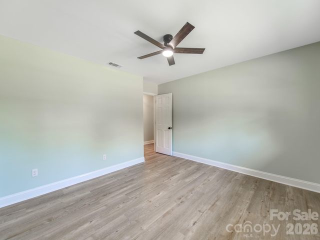 3072 Bethany Street 24-28, Claremont, NC 28610