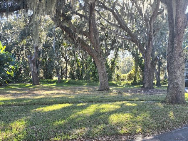 RED BAY COURT, Kissimmee, FL 34744