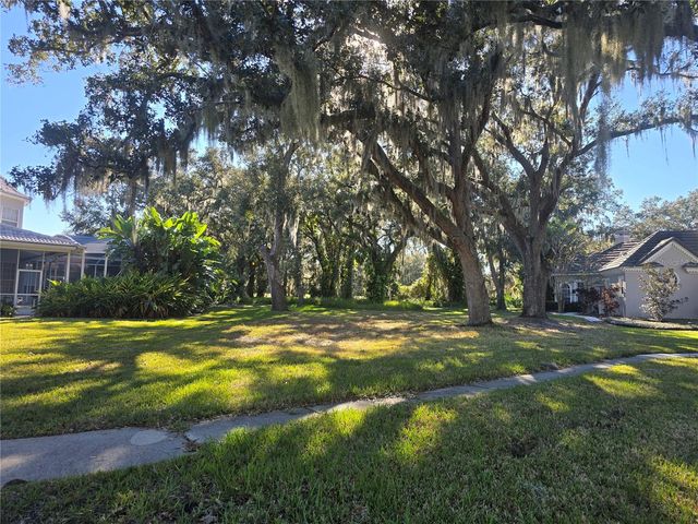 RED BAY COURT, Kissimmee, FL 34744