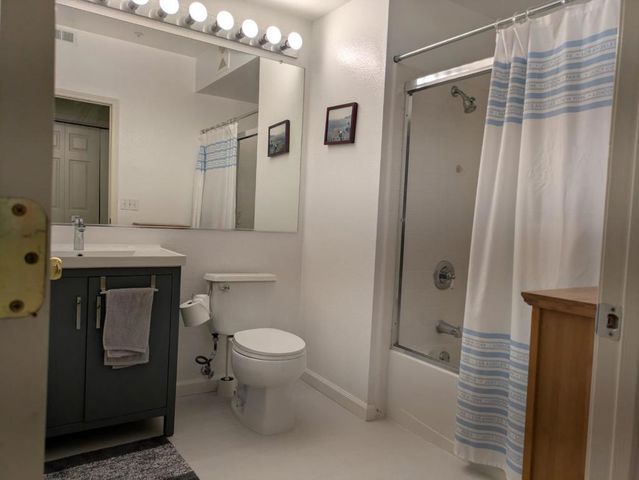 512 Callippe Court, Brisbane, CA 94005