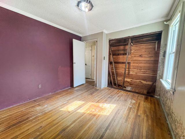 3920 W Maryland Street, Evansville, IN 47720