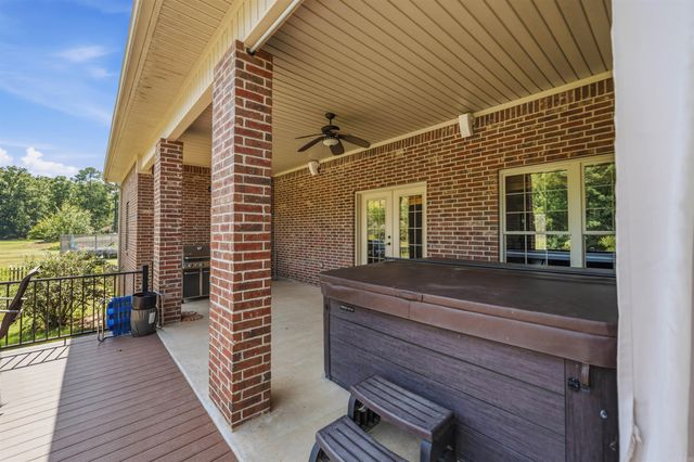 320 Quail Creek Road, Hot Springs, AR 71901